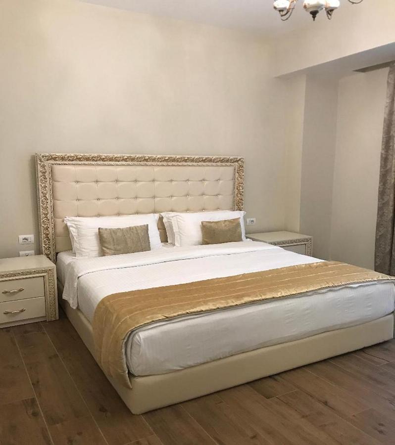 Hotel Empire Albania ドゥラス エクステリア 写真